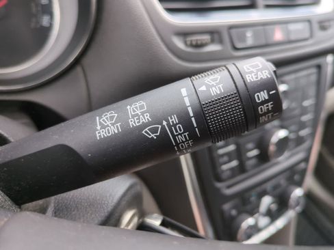 Used 2015 Buick Encore Leather FWD image 27