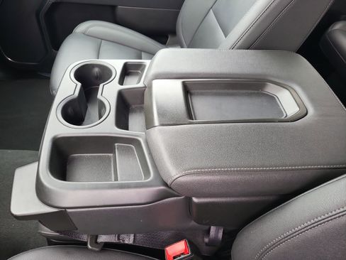 Used 2025 GMC Sierra 1500 SLT image 25