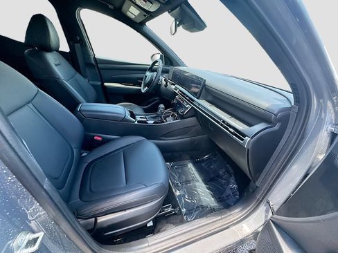 Used 2025 Hyundai Santa Cruz XRT AWD/4WD image 25