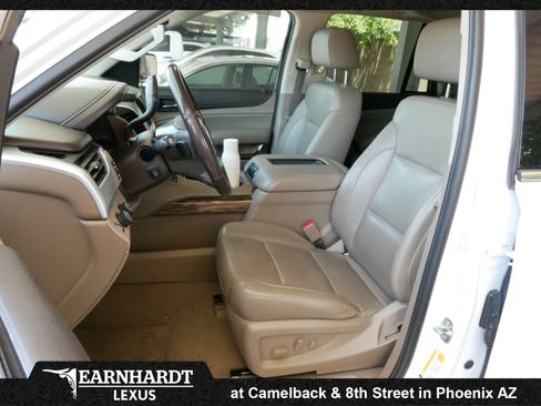 Used 2020 GMC Yukon SLT w/ Open Road Package AWD/4WD image 2