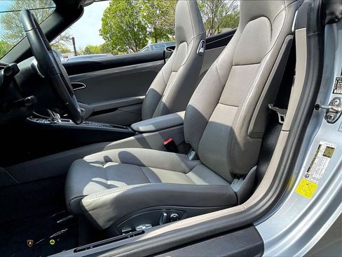 Used 2014 Porsche 911 Carrera 4S AWD/4WD image 19