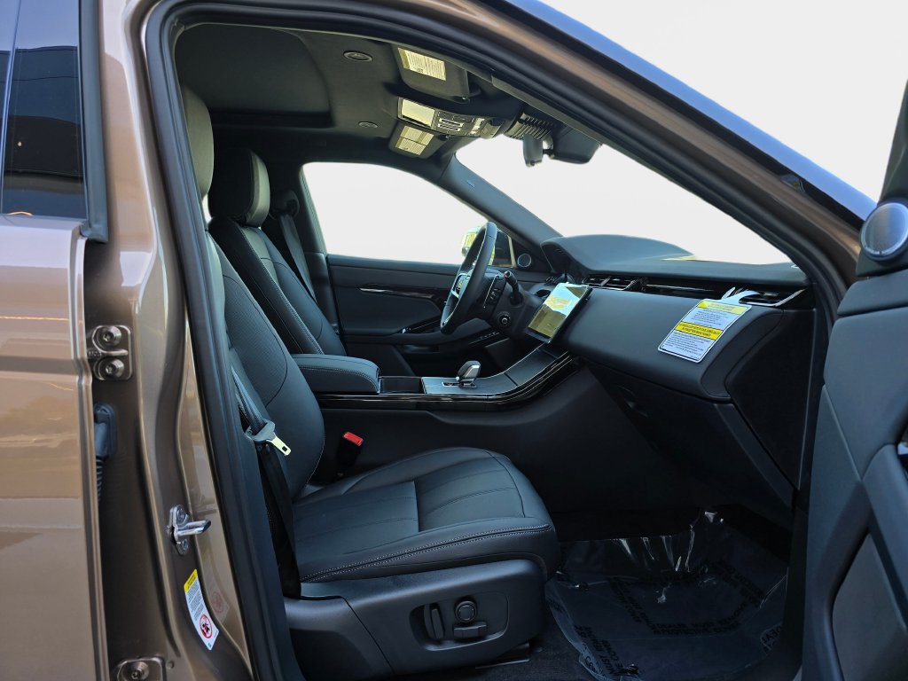 New 2026 Land Rover Range Rover Evoque Hoxton AWD/4WD image 10