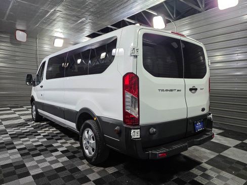 Used 2017 Ford Transit 350 XLT image 7