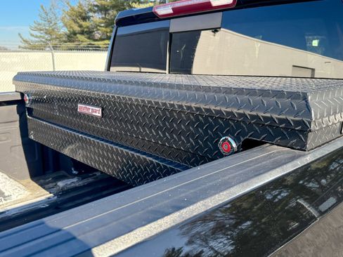 Used 2020 GMC Sierra 1500 Elevation w/ Elevation Value Package image 34