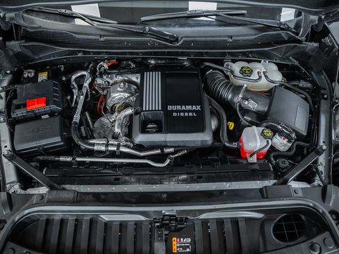 Used 2025 Chevrolet Silverado 1500 Custom Trail Boss w/ Dark Appearance Package image 26