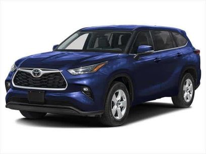 Used 2025 Toyota Highlander LE