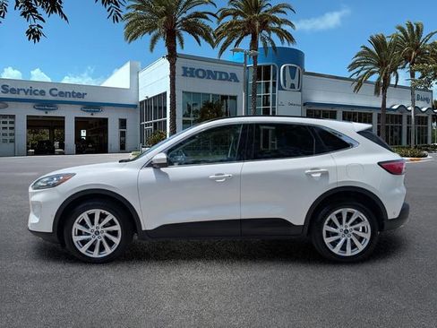Used 2021 Ford Escape Titanium w/ Titanium Elite Package AWD/4WD image 5