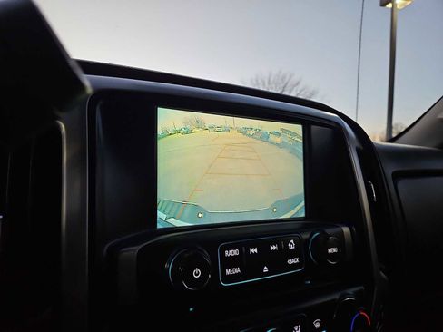 Used 2018 GMC Sierra 1500 SLT w/ Enhanced Driver Alert Package image 28