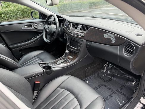 Used 2011 Mercedes-Benz CLS 550 image 13