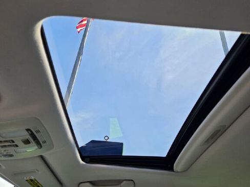 Used 2011 Lexus IS 250 image 17