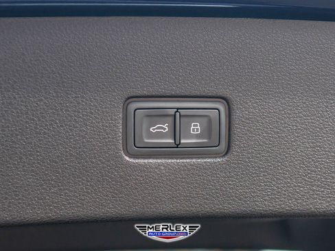 Used 2021 Audi Q8 Premium Plus w/ Premium Plus Package image 51