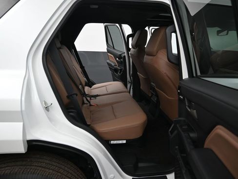 Certified 2025 Toyota 4Runner Limited image 35