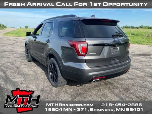 Used 2017 Ford Explorer Sport AWD/4WD image 6
