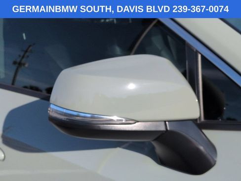 Used 2021 Toyota RAV4 XLE Premium FWD image 13
