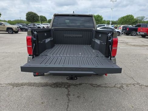 New 2026 Toyota Tacoma TRD Off-Road AWD/4WD image 12