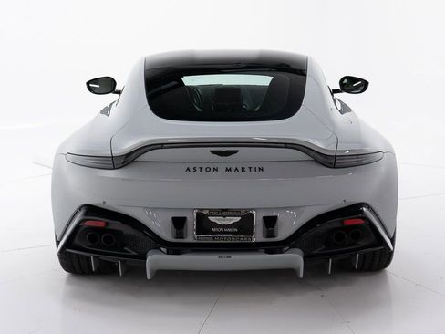 Used 2023 Aston Martin V8 Vantage Coupe image 4