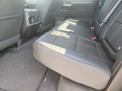 New 2025 Chevrolet Silverado 2500 High Country w/ High Country Premium Package image 20