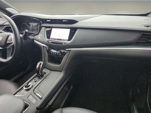 Used 2025 Cadillac XT5 Premium Luxury image 27