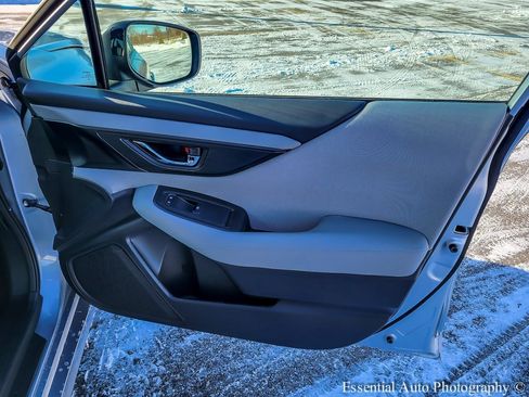 Used 2025 Subaru Legacy Premium image 31