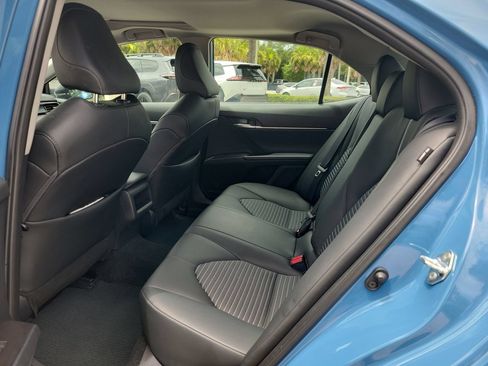 Used 2024 Toyota Camry SE w/ Convenience Package FWD image 10