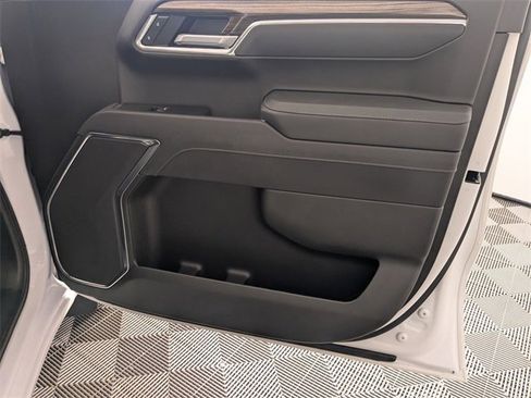 Certified 2025 Chevrolet Silverado 1500 LT w/ Leather Package image 35