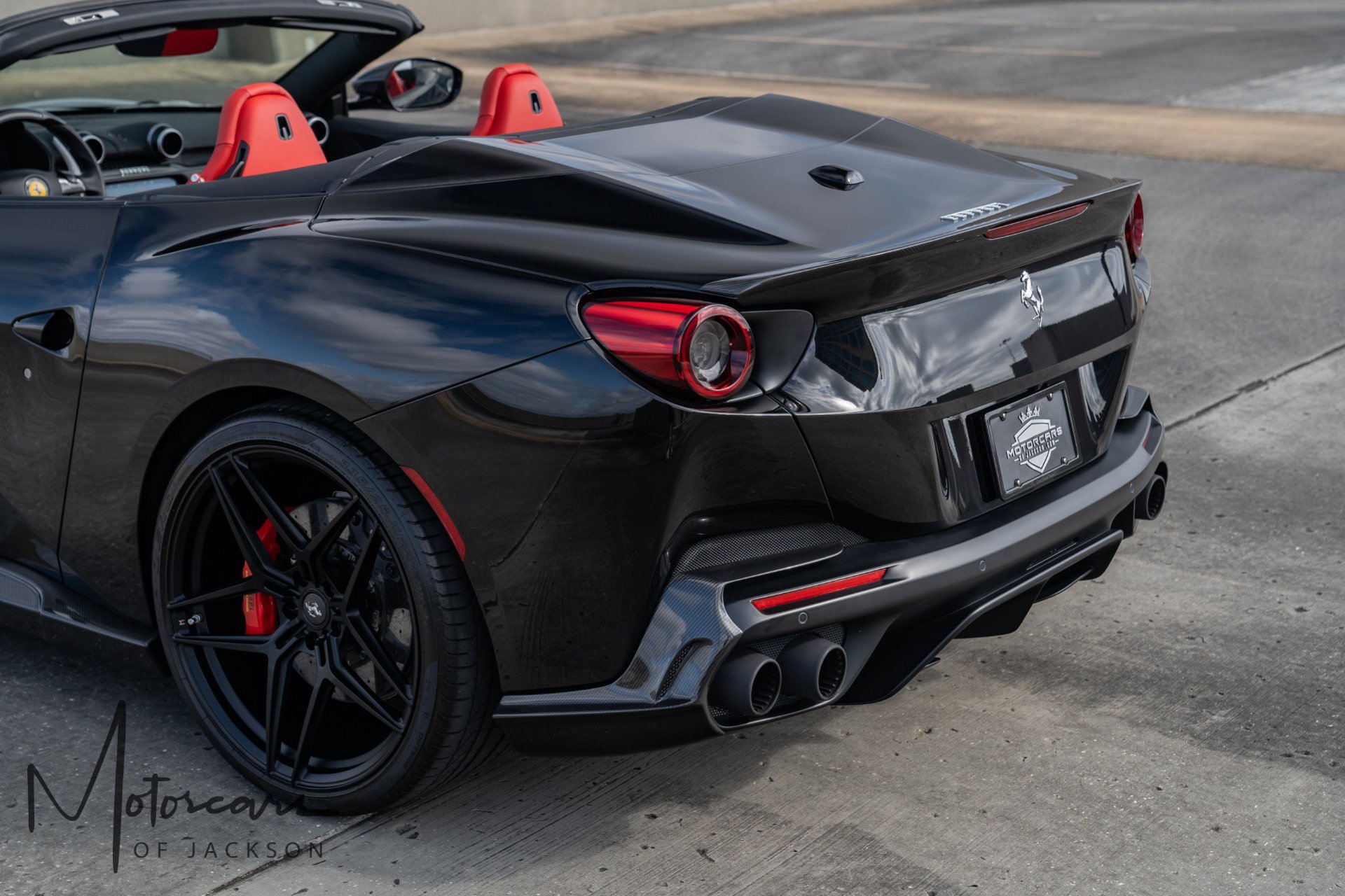 Used 2019 Ferrari Portofino RWD image 27