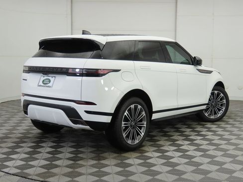 Used 2024 Land Rover Range Rover Evoque Dynamic SE image 5