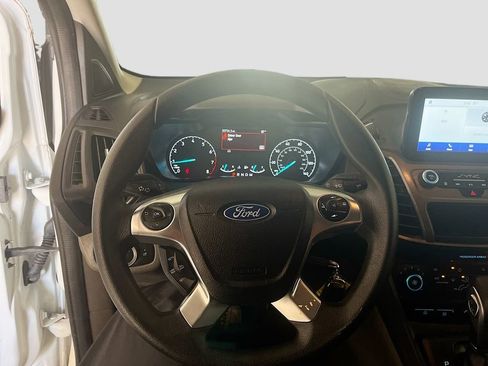 Used 2023 Ford Transit Connect XL FWD image 11