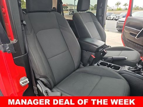 Used 2021 Jeep Wrangler Sport AWD/4WD image 10