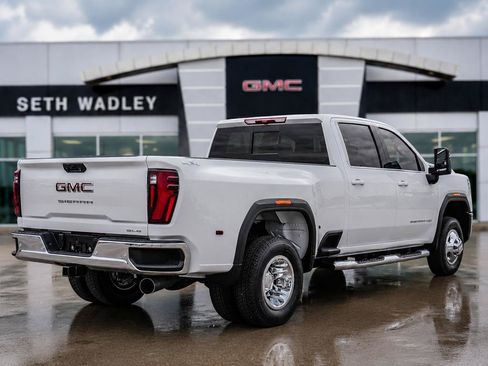 New 2026 GMC Sierra 3500 SLE w/ SLE Value Package AWD/4WD image 61