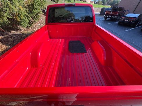 Used 1994 GMC Sierra 1500 4x4 Regular Cab image 9