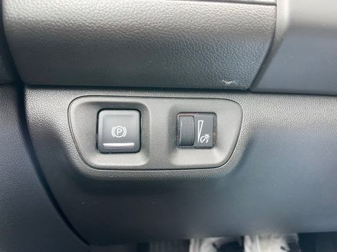 Used 2018 GMC Acadia SLT AWD/4WD image 45
