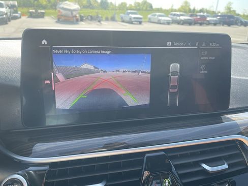 Used 2023 BMW 530e xDrive w/ Convenience Package AWD/4WD image 19