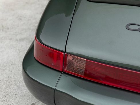 Used 1991 Porsche 911 Carrera RWD image 18