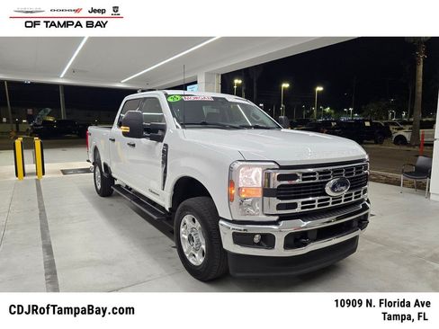 Used 2025 Ford F250 XLT AWD/4WD image 1