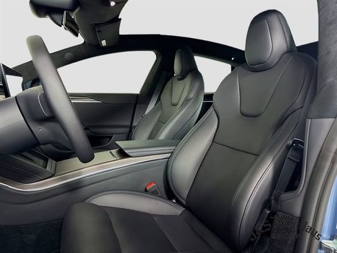 Used 2026 Tesla Model S image 11