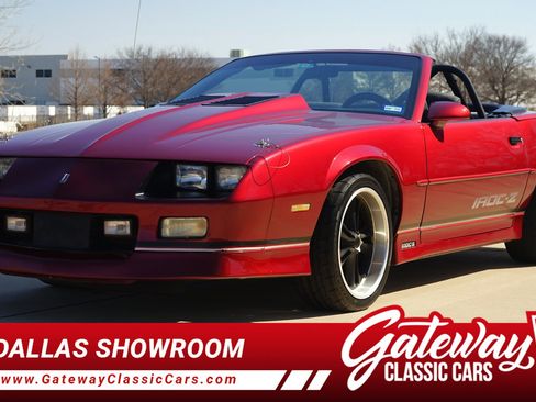 Used 1990 Chevrolet Camaro IROC-Z image 1