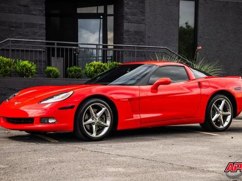 Used 2013 Chevrolet Corvette Coupe w/ 3LT Preferred Equipment Group RWD image 51