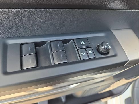 Used 2023 Toyota Tundra SR5 AWD/4WD image 15