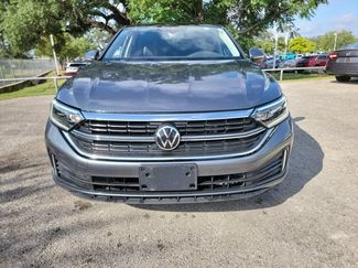 Used 2024 Volkswagen Jetta SEL FWD video 2