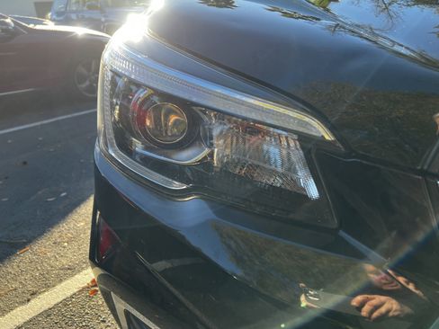 Used 2020 Subaru Forester Limited image 12