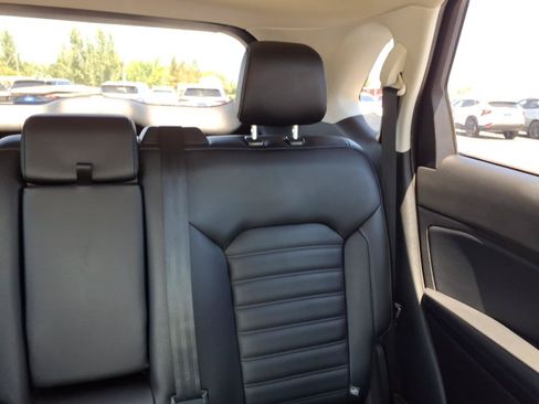 Used 2019 Ford Edge SEL w/ Equipment Group 201A AWD/4WD image 15