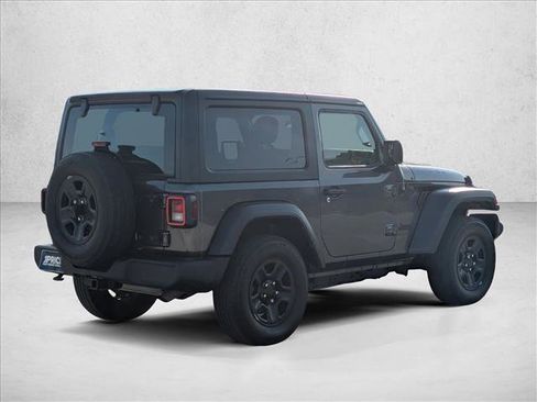 Used 2023 Jeep Wrangler Sport image 5