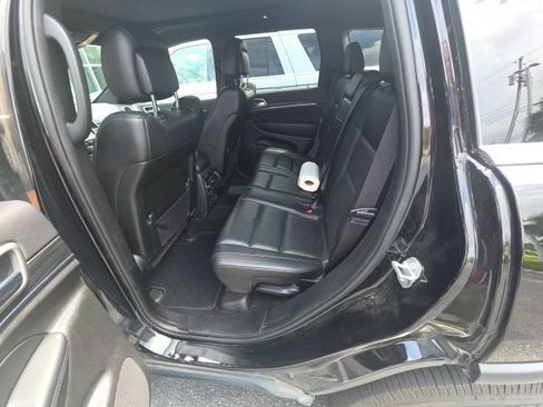 Used 2019 Jeep Grand Cherokee Limited w/ Luxury Group II AWD/4WD image 10