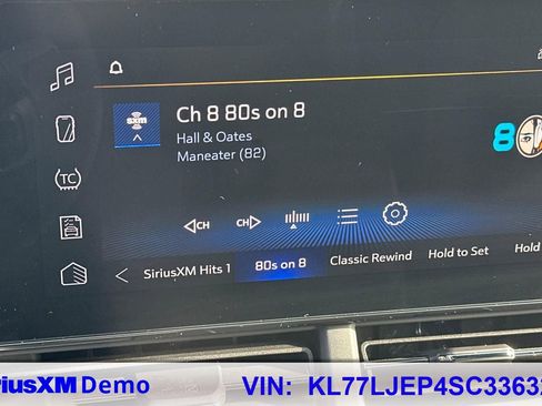 Used 2025 Chevrolet Trax RS w/ Driver Confidence Package image 53