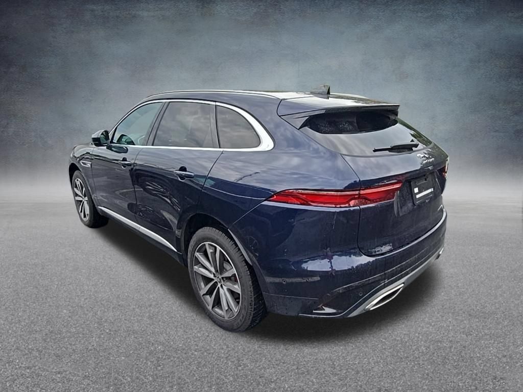 Used 2026 Jaguar F-PACE R-Dynamic S AWD/4WD image 5