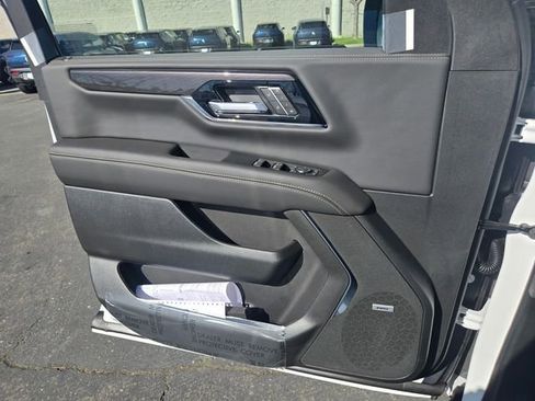 New 2026 GMC Yukon Elevation image 20