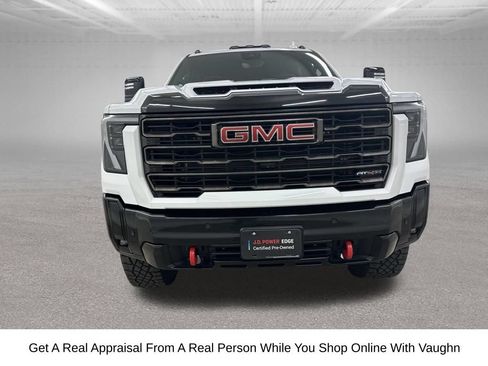 Used 2025 GMC Sierra 2500 AT4X AWD/4WD image 5