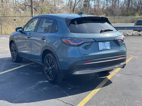 Certified 2026 Honda HR-V Sport image 8
