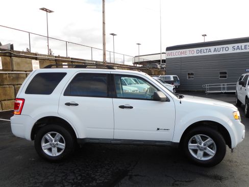 Used 2009 Ford Escape 4WD Hybrid image 2